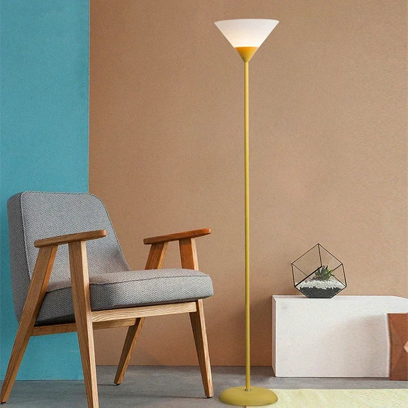 Creative LED Floor Lamp Black White Lamp Body Is Suitable for Indoor Lighting Decorative Lamp in Living Room, Bedroom and Study