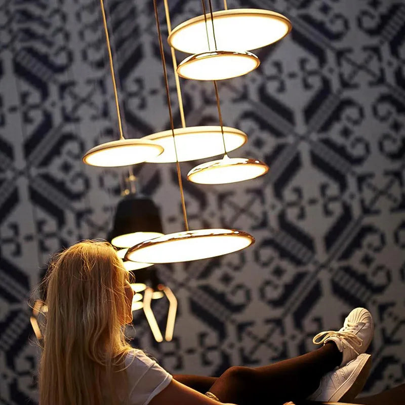 Flying Saucer Metal Pendant, for dining rooms and studies, for dining room, flying-saucer metal shade