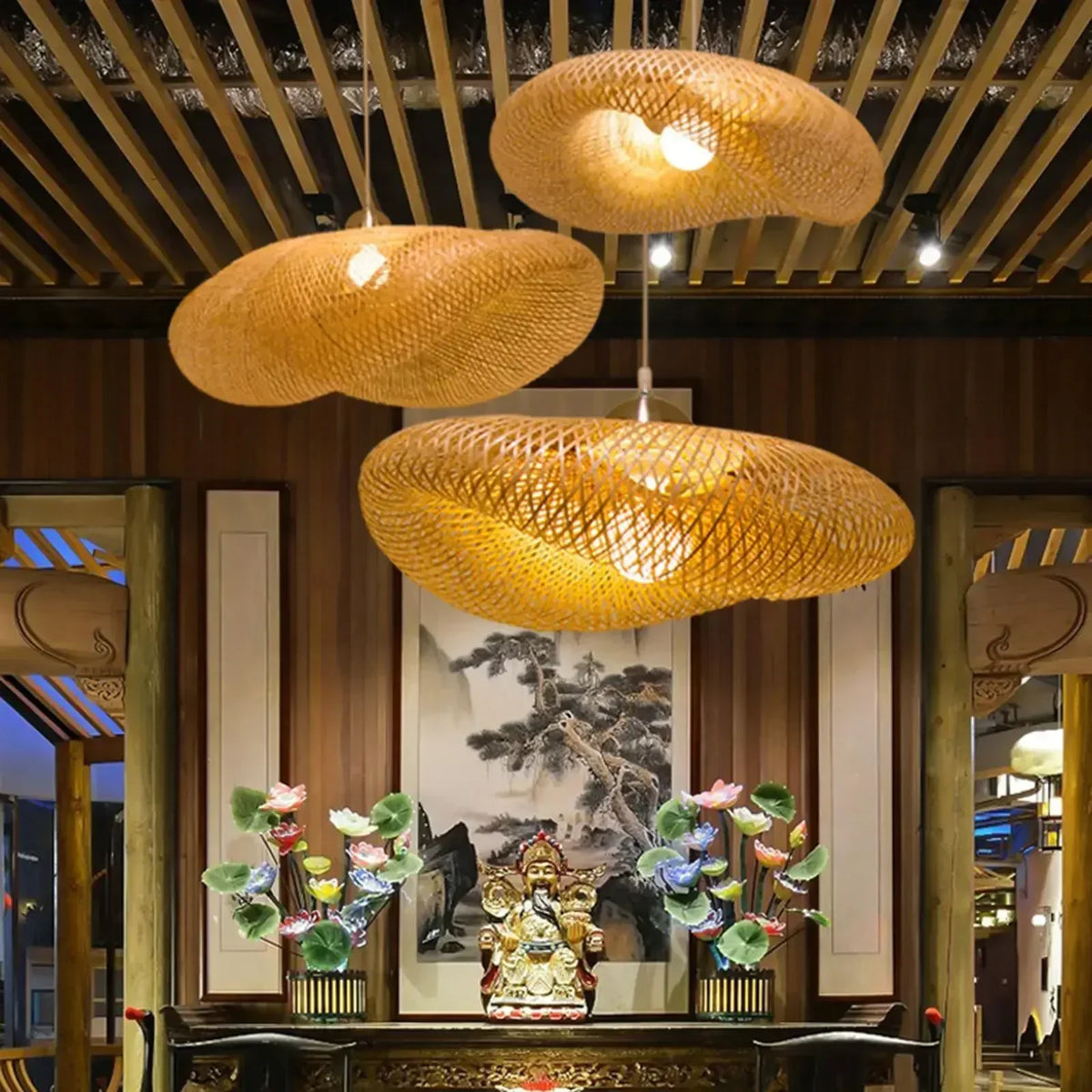 Product photo of the woven bamboo pendant light.