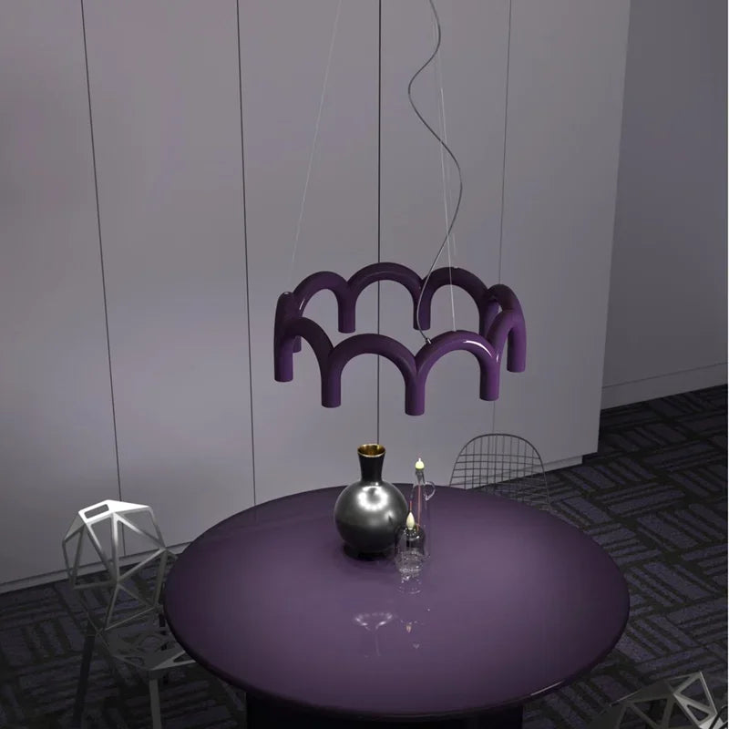 Product photo of the arched pendant light.