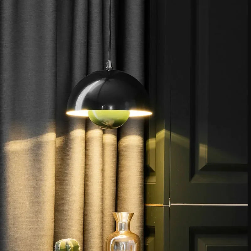 Semicircular Colourful Pendant, for restaurants, dining rooms and kitchens, for restaurant, semicircular colour-block shade