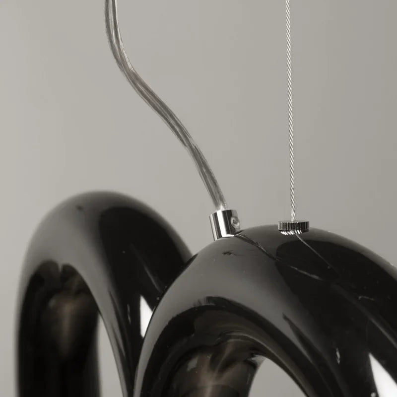 Product photo of the arched pendant light.