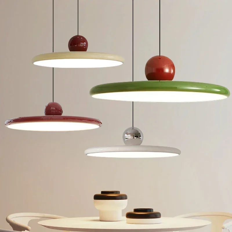Flying Butterfly Chandelier, for living and dining rooms, for living room, 30cm or 40cm cream-finish frame
