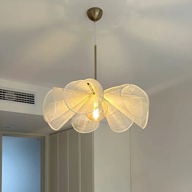 Wabi Sabi Fabric Flower LED Indoor Pendant Lighting,Hanging Lamp Hotel Restaurant Island Lamp Dining Living Room Decorations,E27